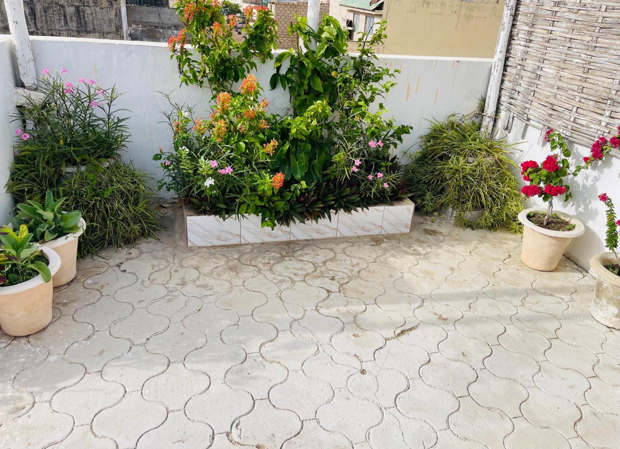 Villa Diam La Paix Guediawaye Ngoại thất bức ảnh